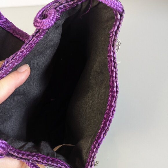 Vintage Purple Woven Straw Crossbody Bag Upcycled Jewelry Charms Deadstock - Picture 6 of 6